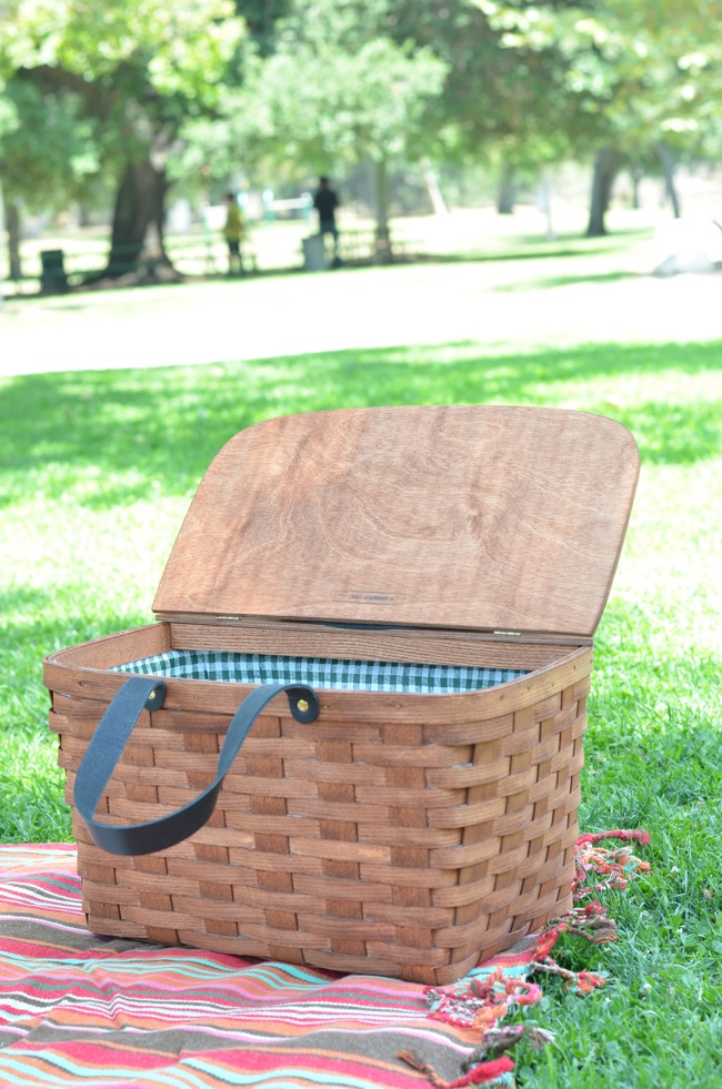 A Sunny Afternoon picnic basket